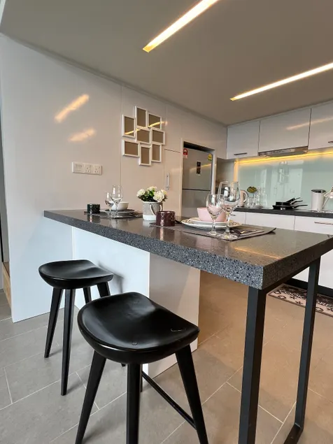 S Cozy Loft, KL Sentral, Bangsar, Fast Wi-Fi, Netflix - Image 1