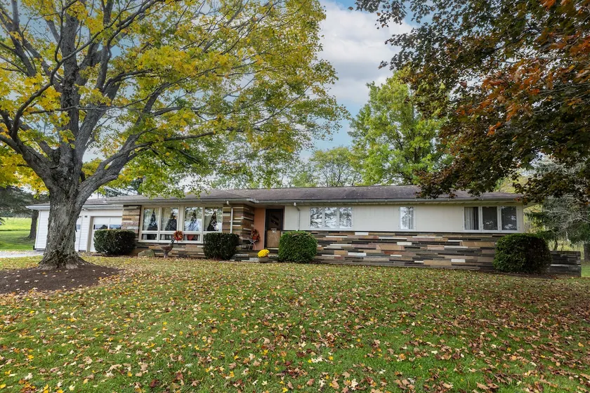 WallDot Rambler~ Private, Cozy Getaway on 8 acres - Image 1
