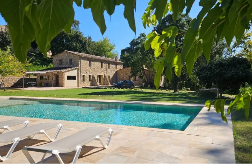 Recently restored, comfortable, private pool! - Image 1