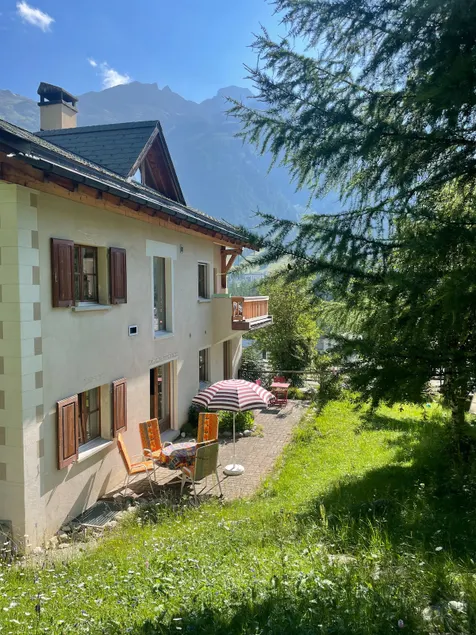 2.5-room apartment on the edge of the forest - Image 1