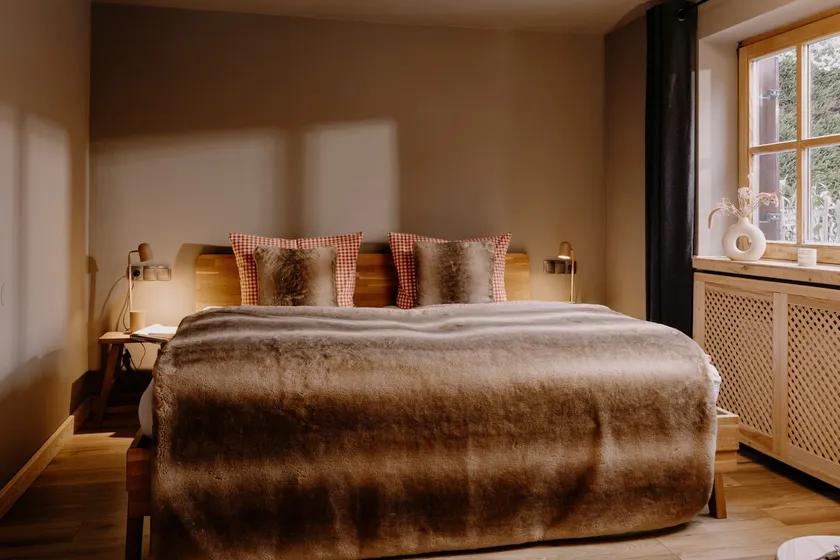 2-room apartment, modern country style with garden - Image 1
