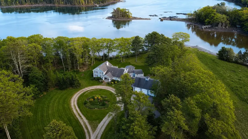 Ocean-side home on 24 acres (w/ EV+Tesla charger) - Image 1