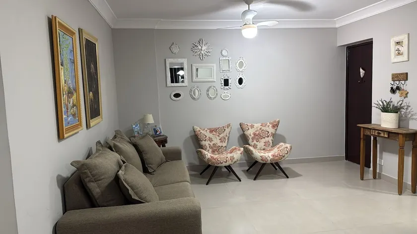 Renovated oceanfront apartment in front of Hailé Pinheiro Stadium. - Image 1