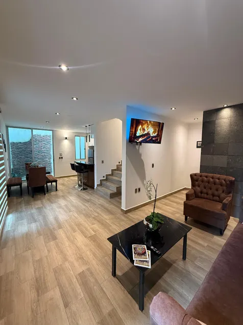 NEW, MODERN HOUSE WITH A VIEW OF LA PEÑA - Image 1