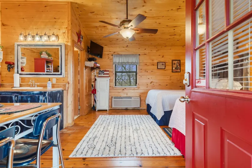 Luxury Ozark Retreat! Buffalo National River/Park - Image 1