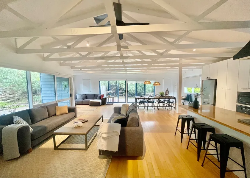 The Sandy - a quintessential modern beach shack - Image 1