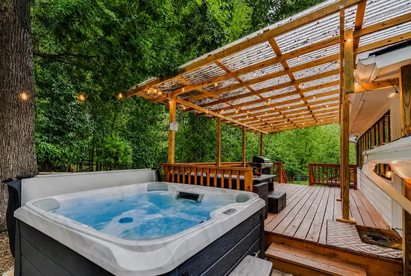 Secluded • Firepit • Games • 800Mbps • PetsOK • WD - Image 1