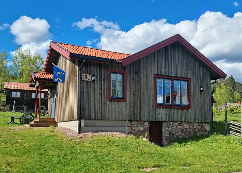 Newly renovated, well-equipped cottage with fantastic views. - Image 1