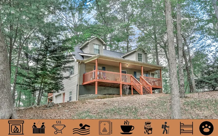 2800 sqft Forest Retreat!4 min to Pool- Hot Tub~Firepit~Dogs! 8 min to Town!! - Image 1