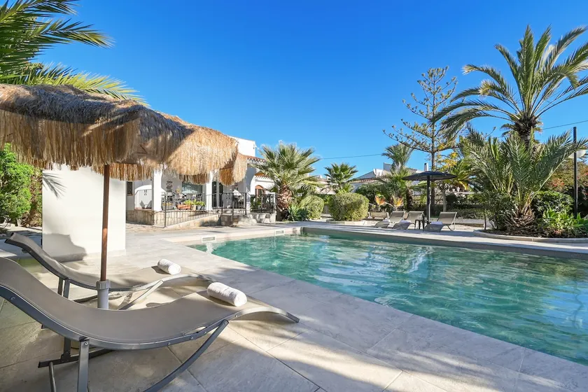 Stunning 5 bed Villa La Font, private pool - Image 1