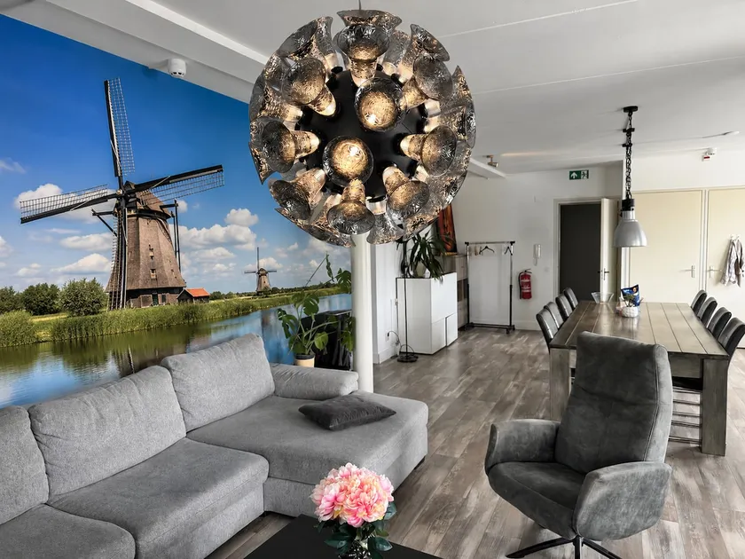Private Large Group Residence near Amsterdam - Image 1