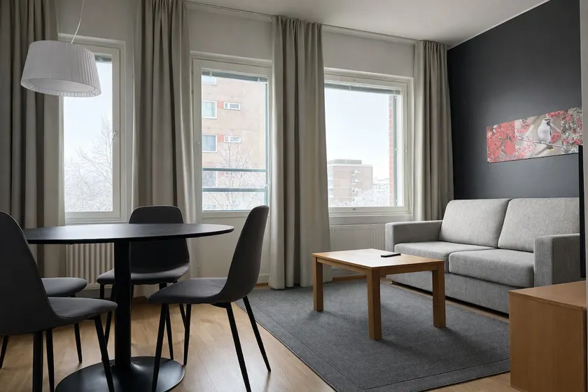 Tammer Huoneistot - City Suite 3 - Public Sauna, Gym & Pool - Image 1
