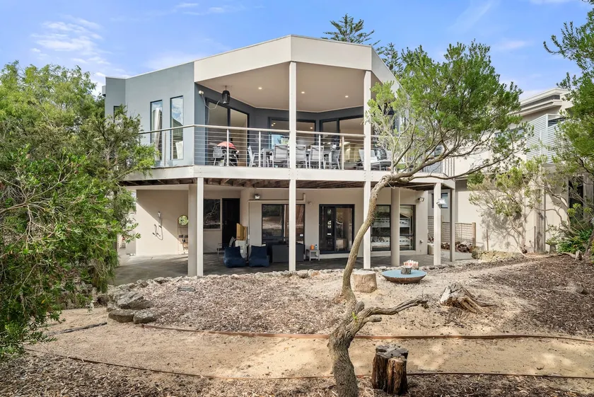 Beach Access | Silverdreams Retreat - Image 1