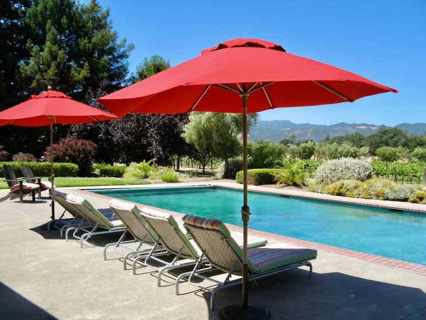 Country Villa, 4 Bedrooms, 3.5 Baths, Sleeps 6-8+ - Image 1