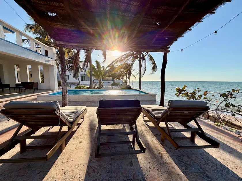 CRIS. Beach house at San Benito beach - Image 1