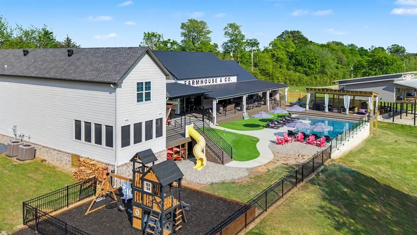 FarmHouse & Co. -Pool, golf, game room, playset - Image 1