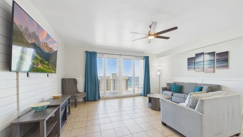 Up on a Tide 1113-Lake Front-Sleeps 6 - Image 1