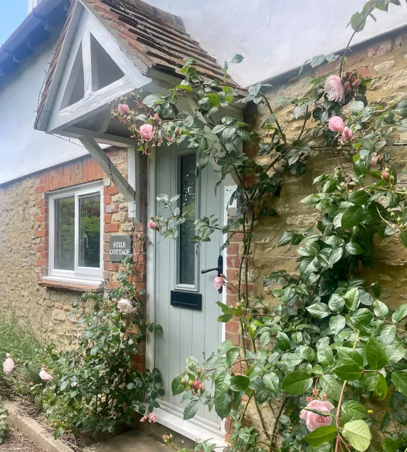 Stylish Cottage near Oxford | Dogs | Village Pub - Image 1