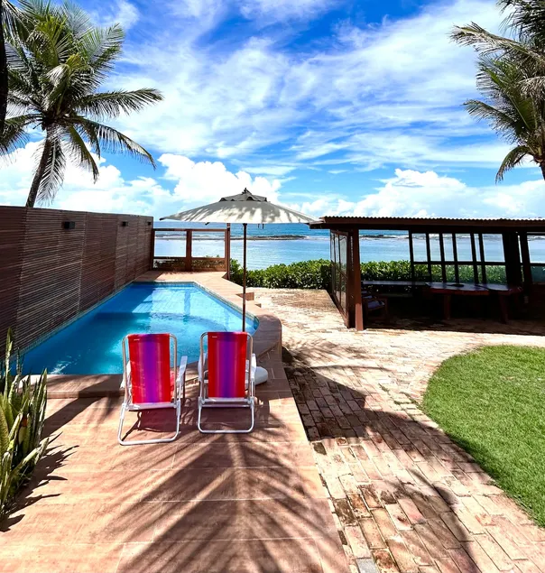 Exclusive Beach House | 5 Bedrooms - Image 1