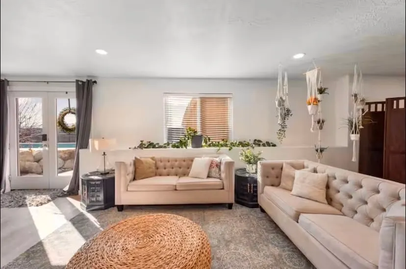 Calm and Spacious • Private Guest Suite - Image 1