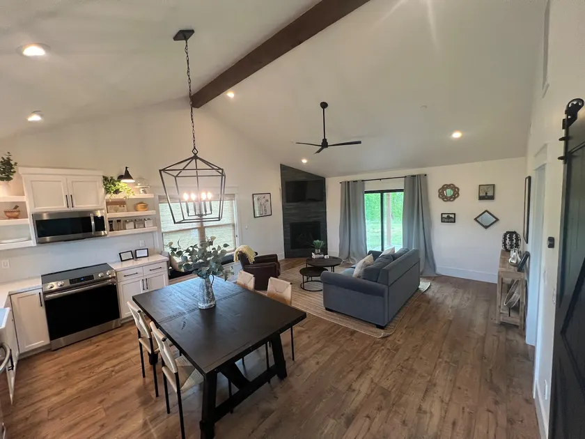 Country Cottage on Placer Wine Trail - Image 1