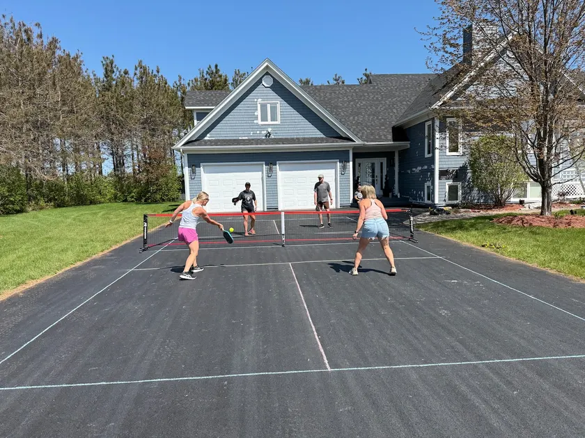 LUXury stay • waterfront escape with pickleball - Image 1