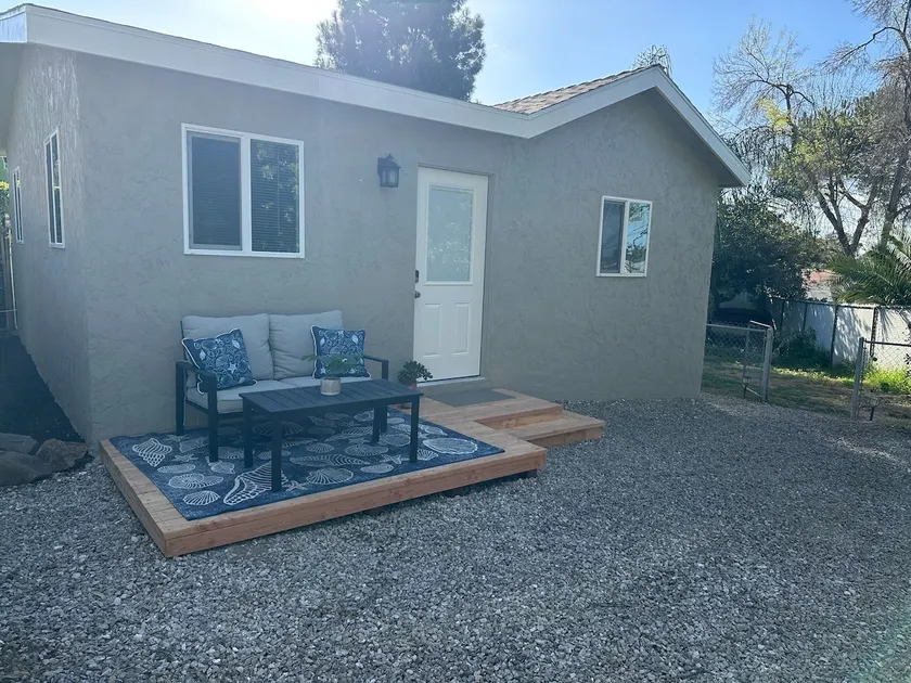 Shadow Pine Villa - Image 1