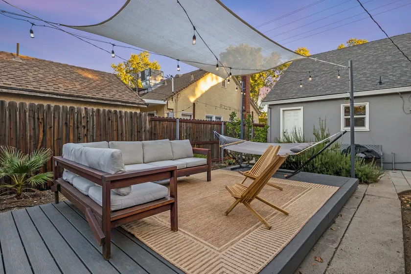 2 SZ Sacramento Haus in Tahoe Park - Kostenloses Parken - Image 1