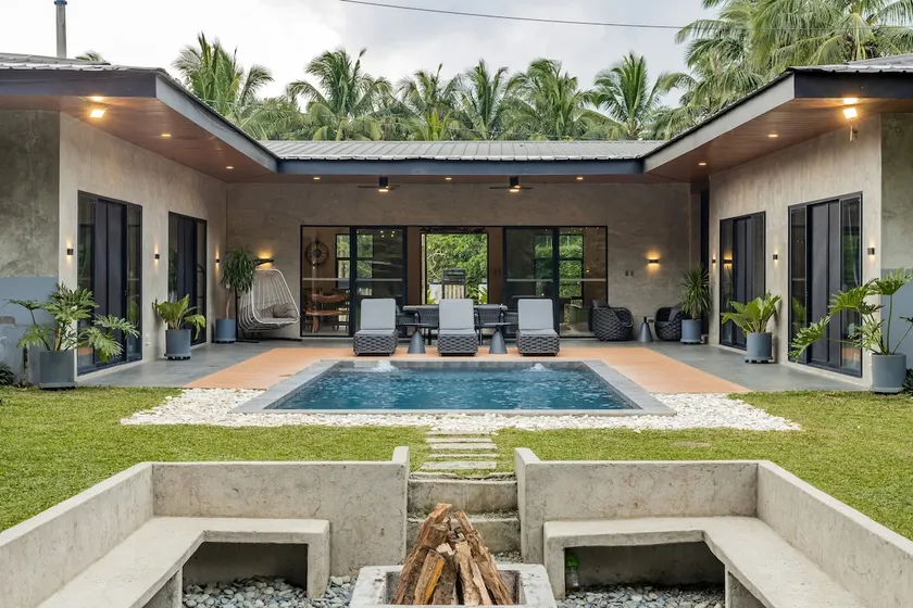 Your own private villa Casa Fariñas Alfonso Cavite - Image 1
