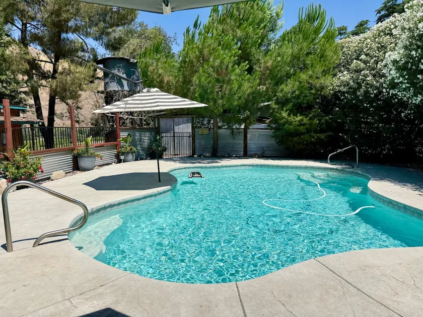 RiverRock Cabin Hot Tub & Pool @Sequoia Nat'l Park - Image 1