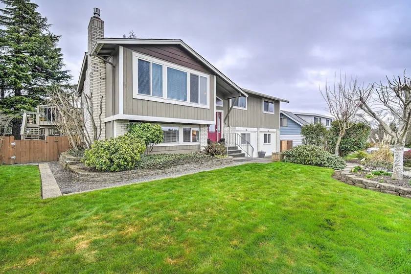 Spacious Tacoma Getaway: 2 Mi to Old Town! - Image 1