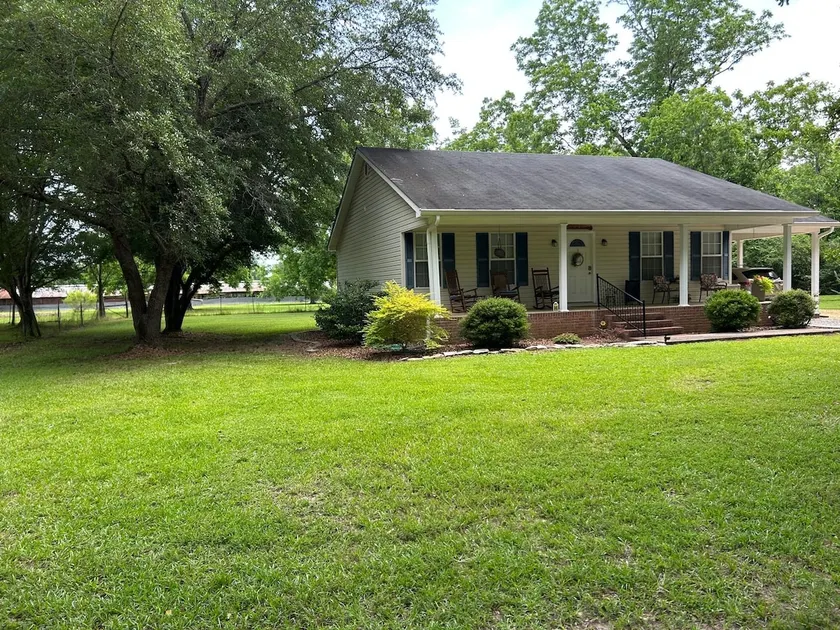 Woods Loop Cottage - Image 1