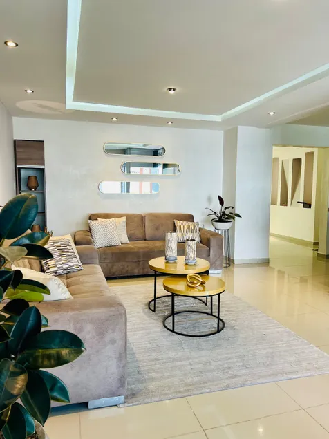 Spacious and elegant central /AC / Jacuzzi / 4 rooms - Image 1