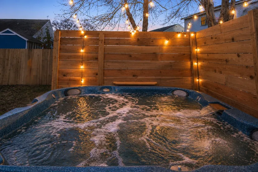 Hot Tub Getaway | Near Downtown & Tybee - Image 1