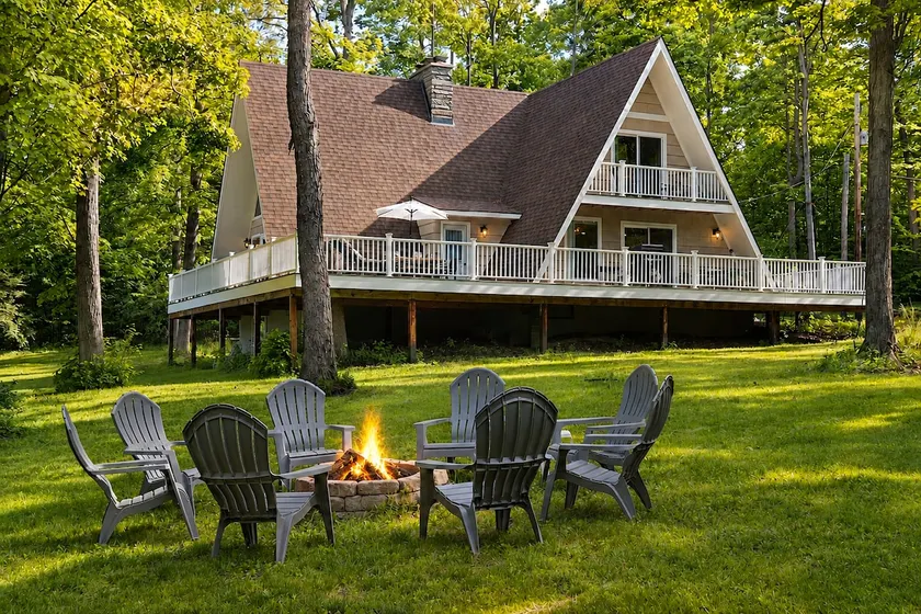 Watkins Glen A-Frame | Sleeps 10 | Fire Pit + Deck - Image 1