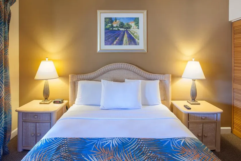 Family Getaway! 2 Cozy Units w/ Pool & Gym Access! - Image 1