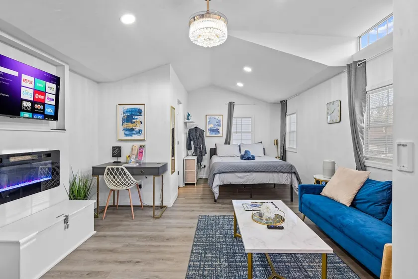 ONLY $75 Cleaning Fee! Luxury Tiny House for 2! - Image 1