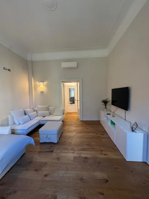 Piazza Risorgimento • Spacious Design Modern Suite - Image 1