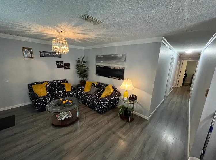 Peaceful Oasis w/3 BR + 2 BA 8 Min. UAPB & WH - Image 1