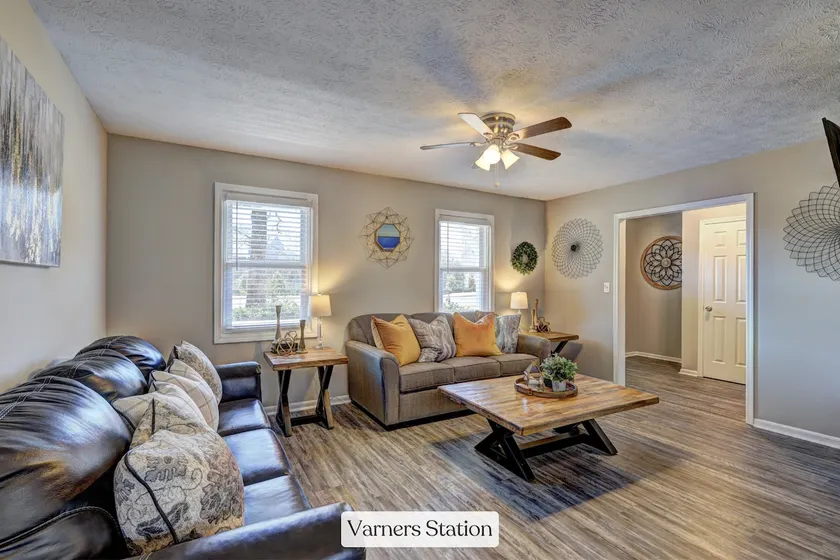 Varners Station | King Bed, Smart TVs. Pet frndly! - Image 1