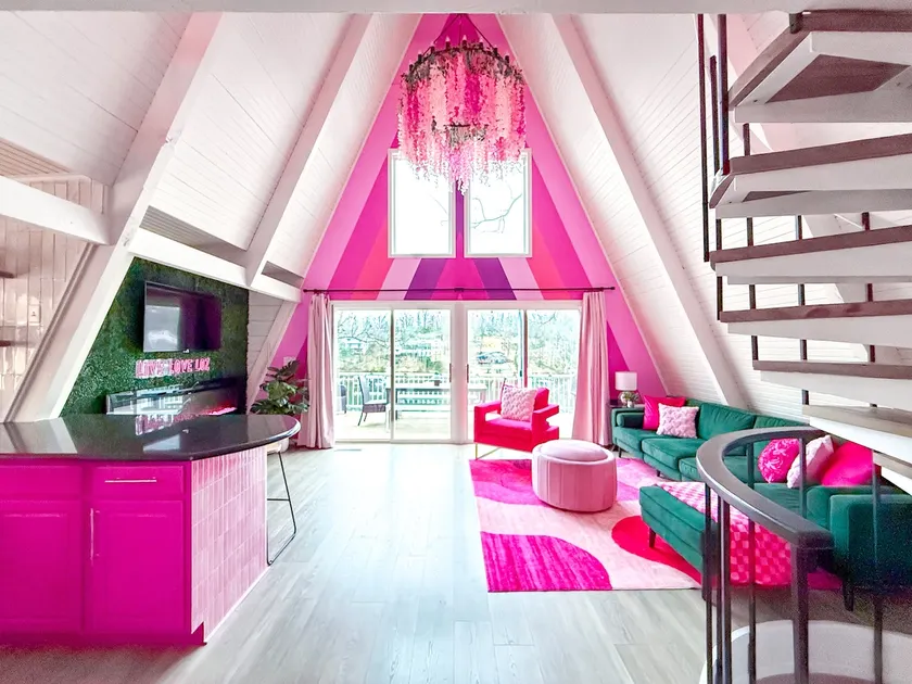 Casa Amor Pink A-Frame! Bachelorettes•Girls Trips! - Image 1