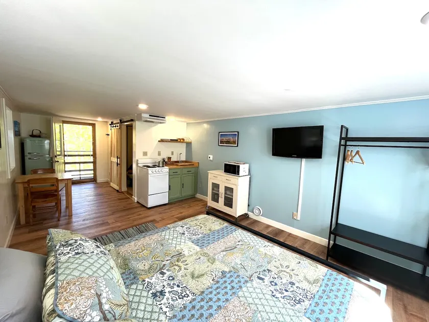The Lookout Suite - Image 1