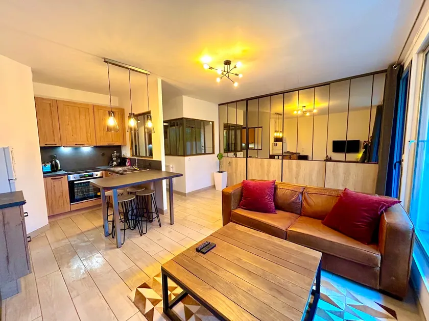 The small hamlet: two-room apartment with garden and parking - Image 1