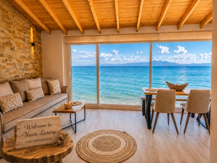 Navis Luxury - Image 1