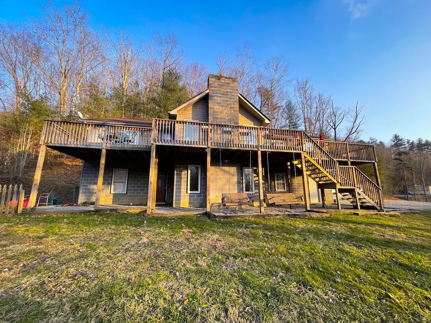 Windrock Retreat - Image 1
