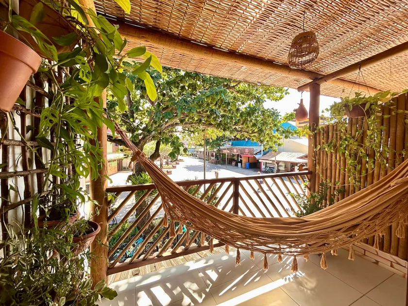 Viva a Vila | Balcony, hammock & beach within walking distance - Image 1