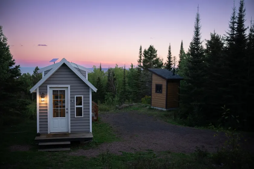 Blueberry Hill: Spectacular Lake Superior View - Image 1