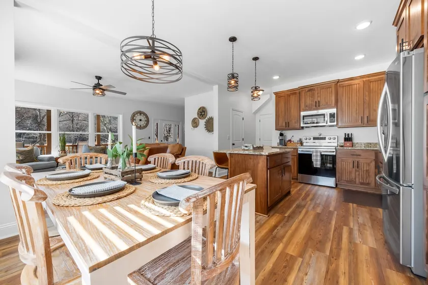 Charming Murphy House with Deck & River Views! - Image 1