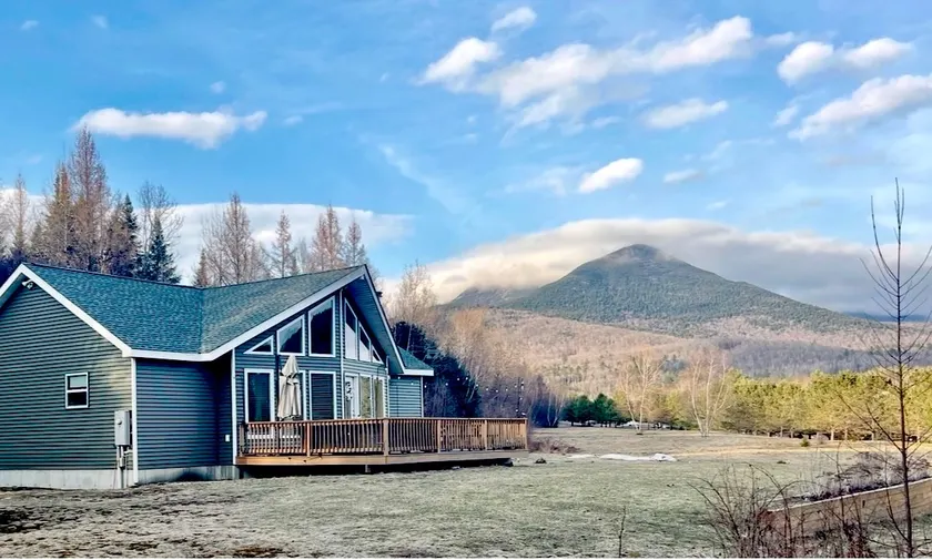 Relax, explore, snowmobile & ATV from property - Image 1