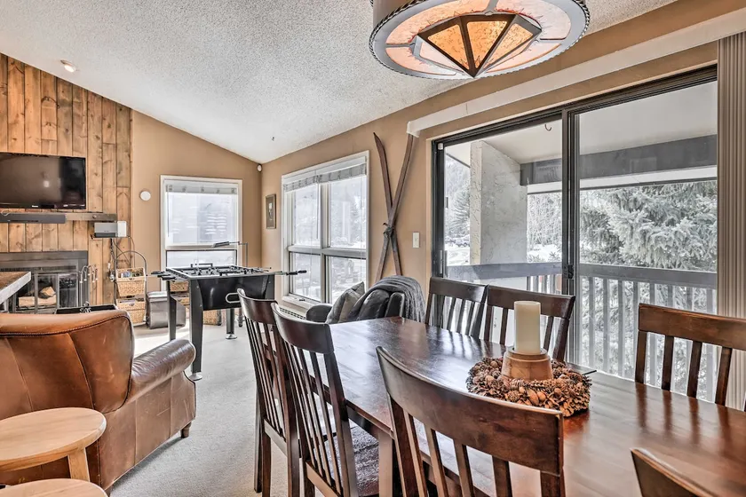 3BR Riverfront Retreat, Walk to Vail & BC Shuttles - Image 1